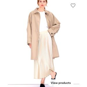 NWOT H&M Maternity Pleated Skirt